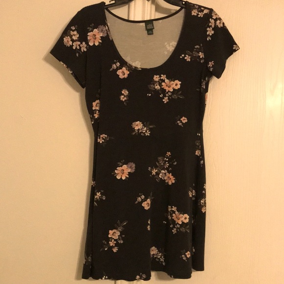 Wild Fable Black/floral dress - Picture 1 of 2